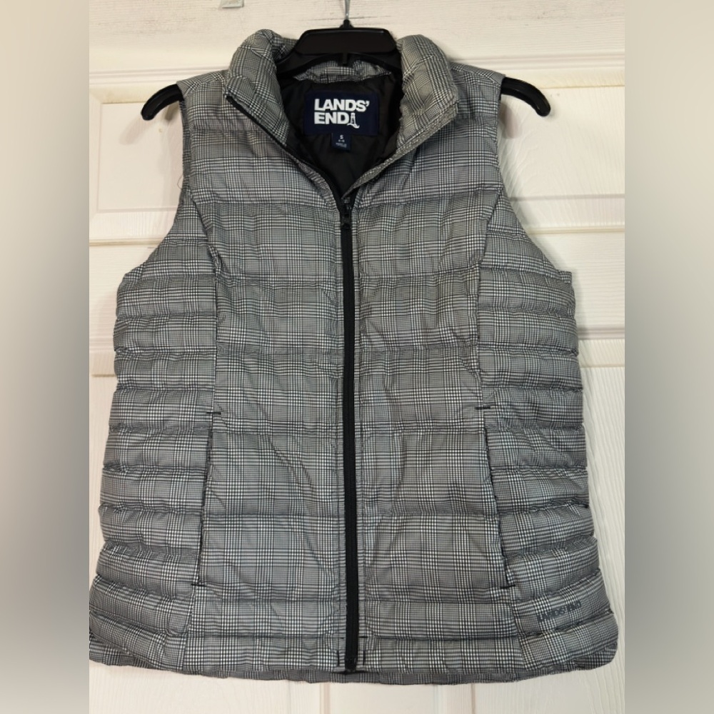 EUC Lands' End Women's Checkered‎ Gray Puffer Warm Vest Size S